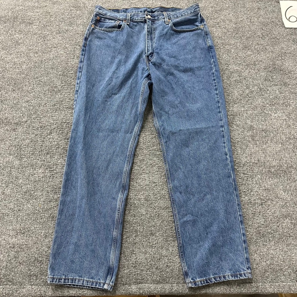 Levi's Jeans Mens Size 38x34 Blue 550 Relaxed Fit Cotton Denim Medium Wash Pants
